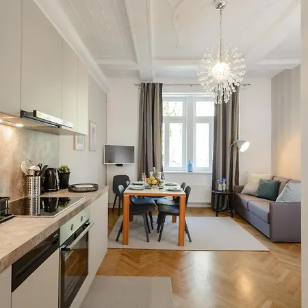 Apartma Prestige *